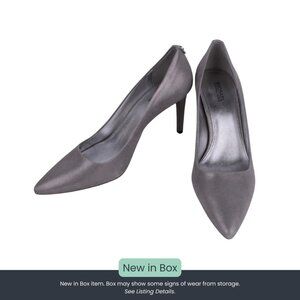 Michael Kors Dorothy Flex Pumps – Silver Suede, Size 7.5M